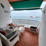 Cristianmar, Cristianos Apartment *
