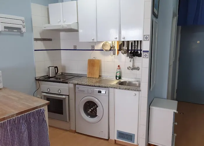 Apartman Cristianmar, Cristianos